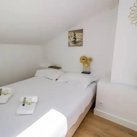 Le Nid Douillet • Proche Metro • Quartier St-aubin *